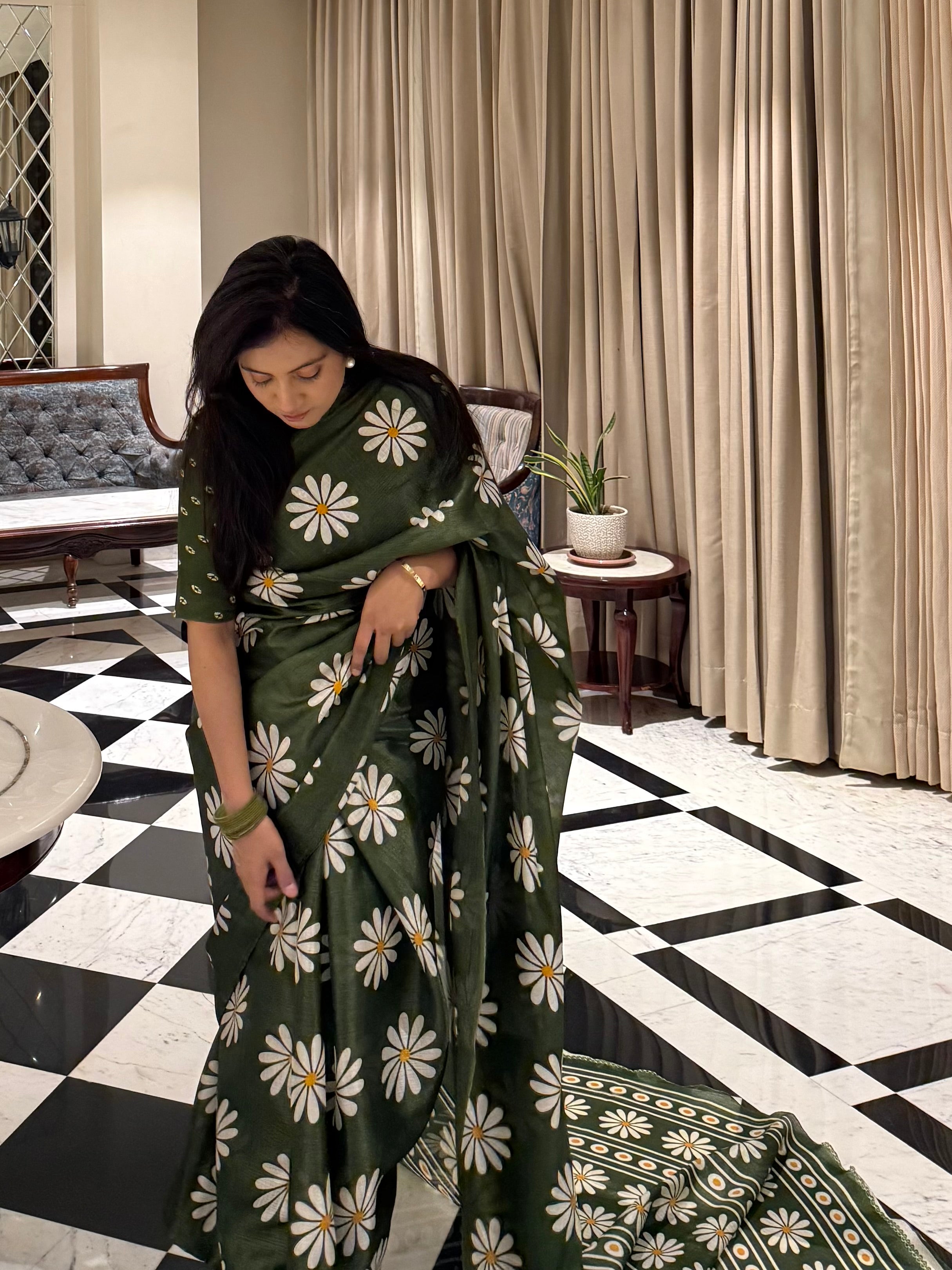 Guldasta – Olive Floral Print Saree with Unstitched Blouse